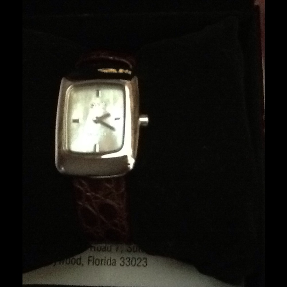 SWI WATCH - Picture 2 of 3